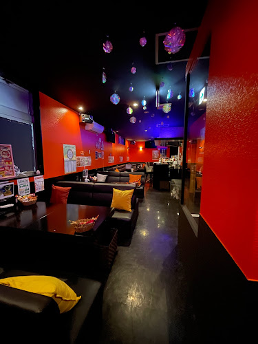 CASUALBAR BUZZ (カジュアルバーバズ)