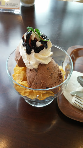 Opinii despre カフェ・ドマーニ în 会津若松市 - 飲食業