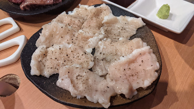 Comentarii opinii despre 焼肉家 肉汁センター