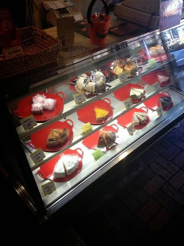 〒815-0033 福岡県福岡市南区大橋１丁目１４−５ TAKE1ビル 1F