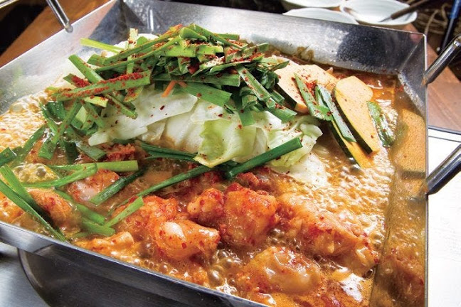 炭火焼肉 明洞 - 広島市