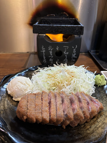 Comentarii opinii despre 牛かつ 冨田