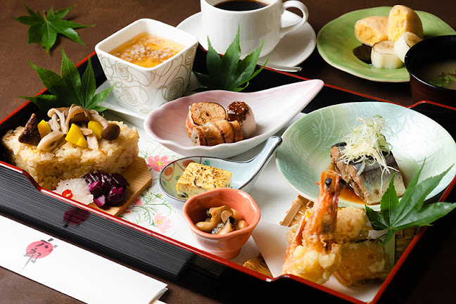 Opinii despre 和食 六郎 în 帯広市 - 飲食業