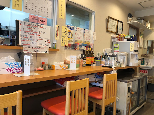 お食事処 くら - 飲食業