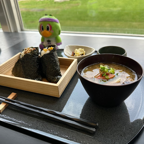 〒004-0031 北海道札幌市厚別区上野幌１条２丁目 カミニシヴィレッジ 内