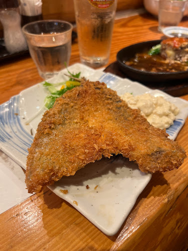 酒場・食事処 魚の まる田（まるた）