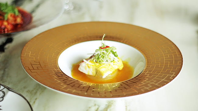 Opinii despre ヘイフンテラス în 千代田区 - 飲食業