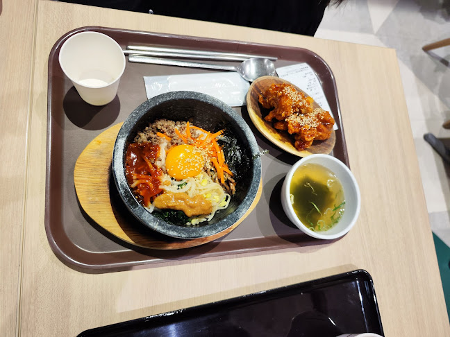 Q's kitchen みのおキューズモール