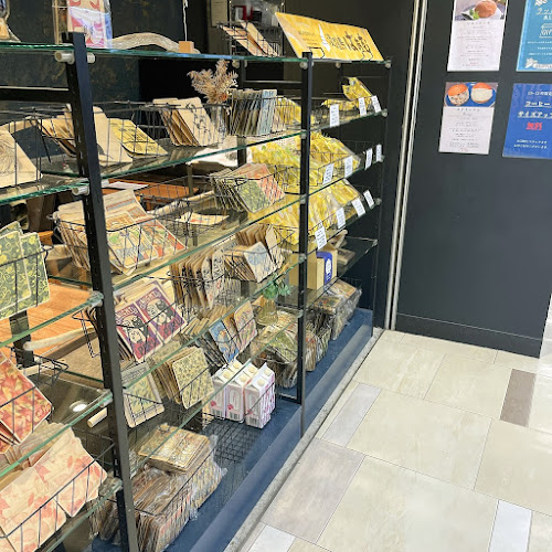 〒655-0027 兵庫県神戸市垂水区神田町１−２０ プリコ垂水 東館