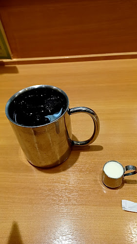 〒453-0015 愛知県名古屋市中村区椿町６−９ エスカ地下街内