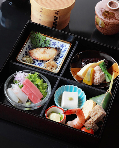 ばっちゃの台所 - 飲食業