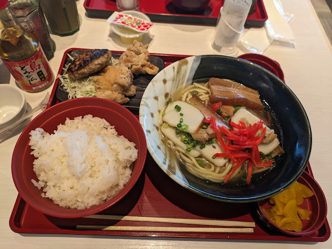 ジョイフル宜野湾ｺﾝﾍﾞﾝｼｮﾝｼﾃｨ店 - 宜野湾市