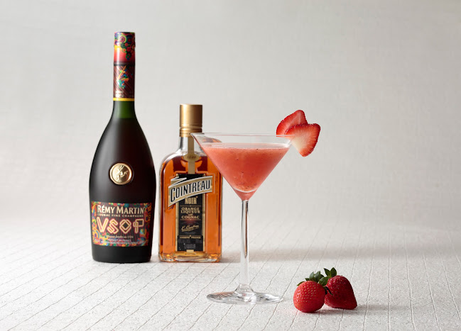 〒220-8501 神奈川県横浜市西区北幸１丁目３−２３ 横浜ベイシェラトン ホテル＆タワーズ ３F