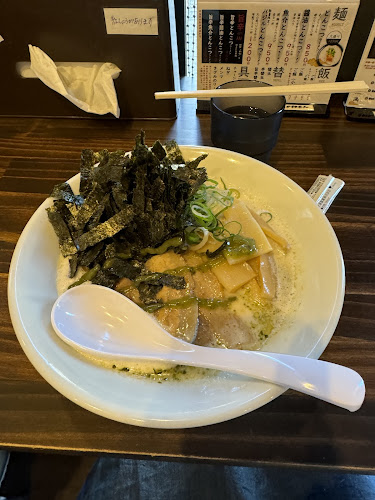 Comentarii opinii despre 麺屋一角