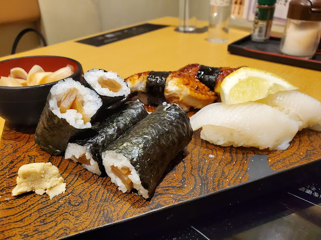 Opinii despre おやじすし一喜 蒲生店 în 大阪市 - 飲食業