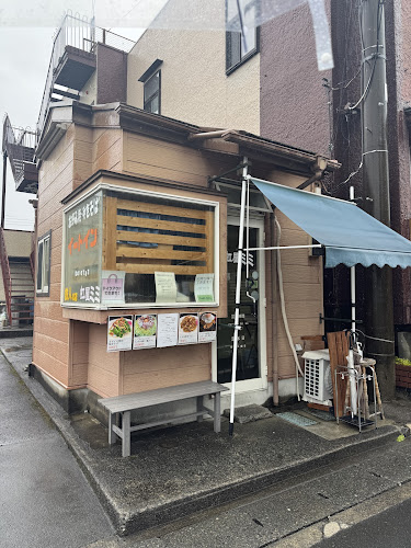 虹屋ミミ - 富士宮市