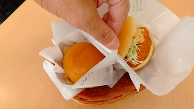 モスバーガーカインズ西神南店 - 飲食業