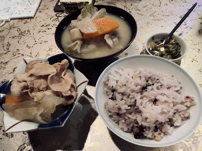 花魁コンセプトカフェ&バー「ありんす」名古屋栄 - 飲食業