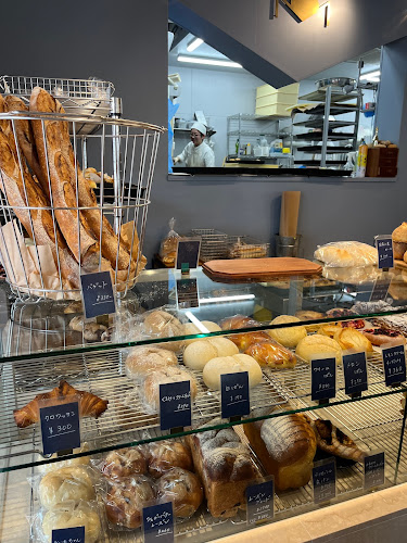 〒465-0093 愛知県名古屋市名東区一社１丁目33番地 ティアイ一社 1階