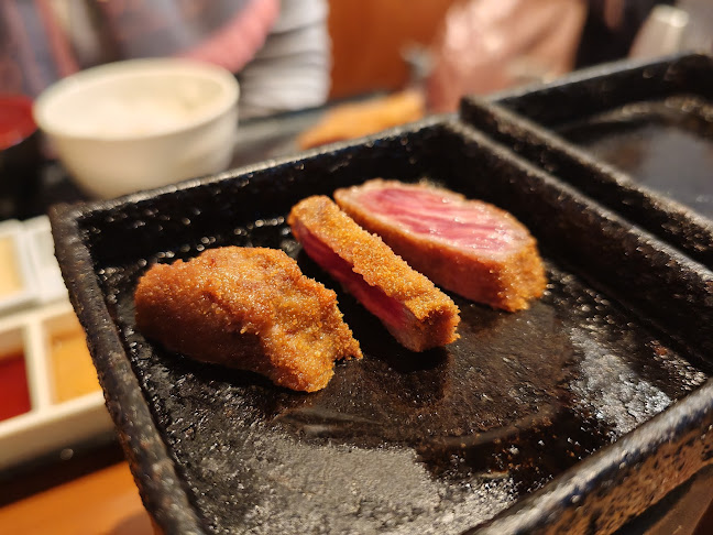 〒556-0011 大阪府大阪市浪速区難波中２丁目３−１ ２階