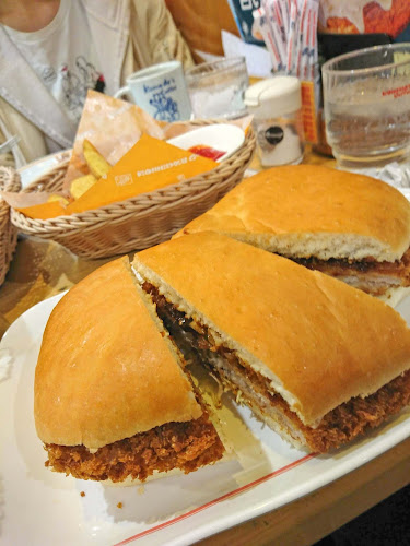 Comentarii opinii despre コメダ珈琲店 エスカ店