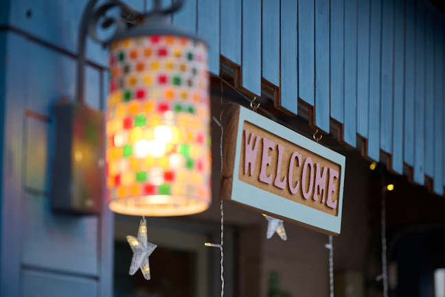 〒123-0842 東京都足立区栗原１丁目２０−４
