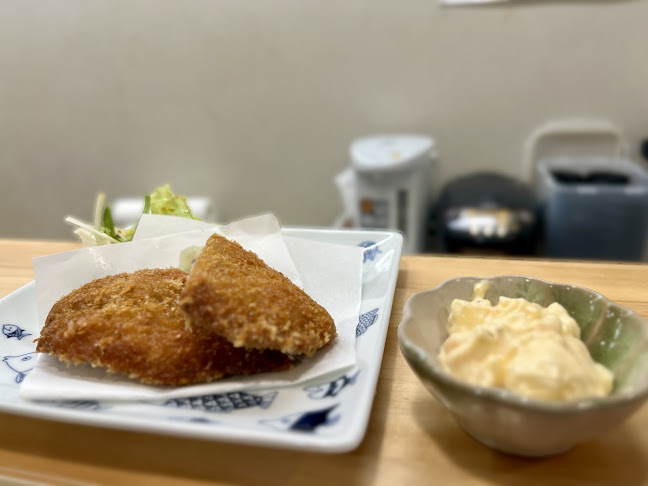 〒850-0841 長崎県長崎市銅座町１５−１６