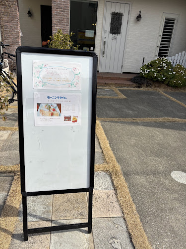 Opinii despre Cafe ココカラ∞ în 西宮市 - 飲食業