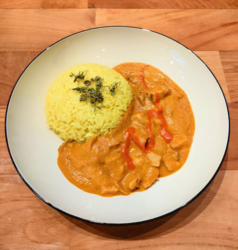 Comentarii opinii despre ペリペリチキン 本店 フォレストマーケットライカム クリスマスチキン