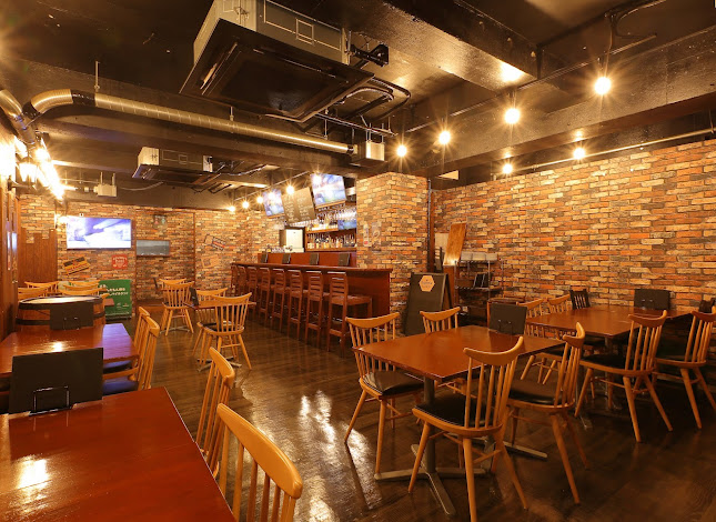 Casual Dining Bar ひぐま 高槻本店 - 高槻市