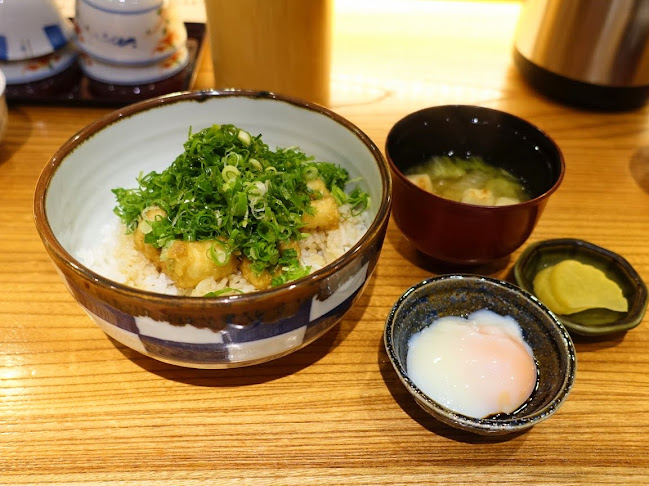 〒530-0003 大阪府大阪市北区堂島１丁目３−３３ 新地萬年ビル 1F 新地 萬年ビル