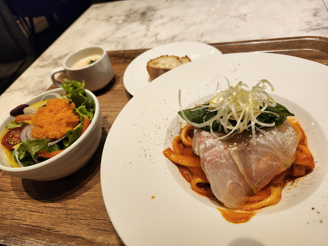 Comentarii opinii despre 港町のイタリアン モンテロッソ