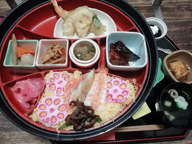 創作ダイニング菜乃家 - 飲食業