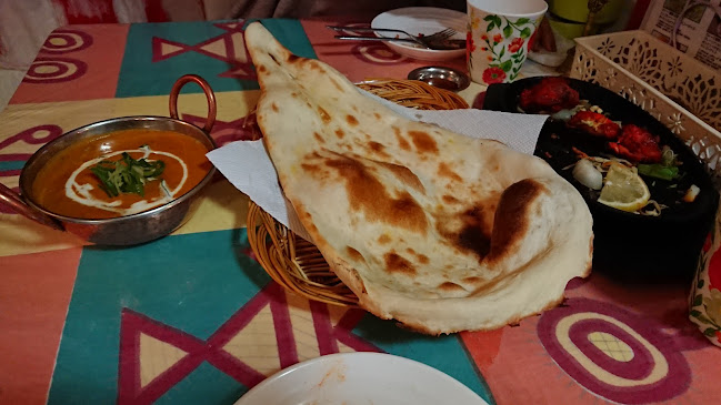 Comentarii opinii despre インド食堂 フルバリ