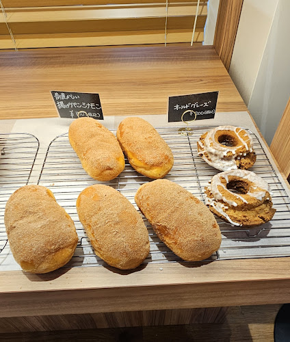 Comentarii opinii despre 北海道ドーナツ「エミナ」宇都宮店（エミナドーナツ宇都宮）