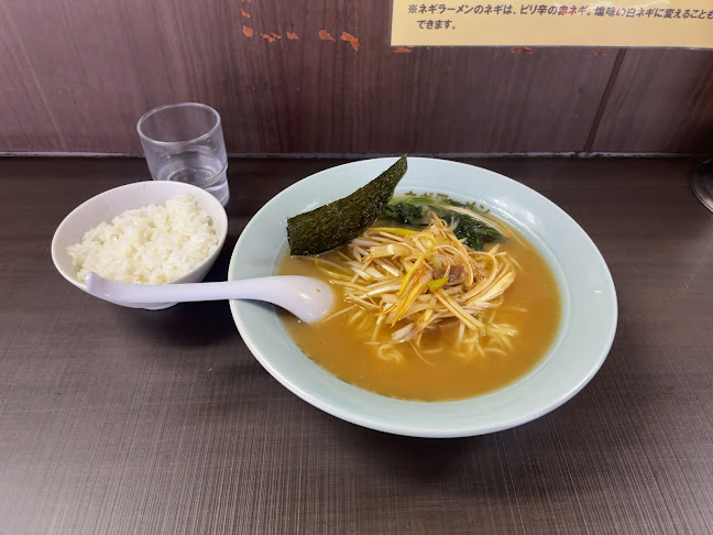 Opinii despre ラーメンショップ椿 ひたちなか店 în ひたちなか市 - 飲食業