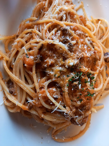 イタリアンキッチンおりべ - 飲食業