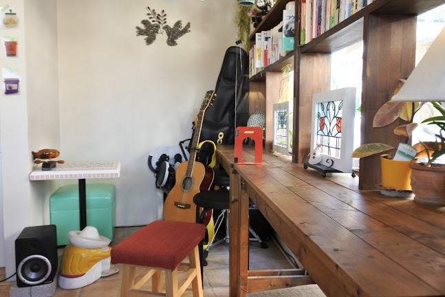 服と雑貨＆カフェ 地球館 - 東大阪市