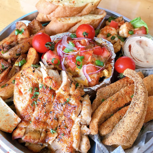 Opinii despre Gator's Cajun Kitchen în 岩国市 - 飲食業