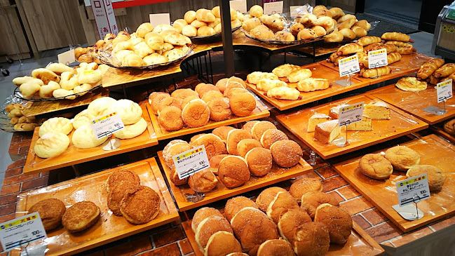 Comentarii opinii despre カンテボーレ 岡山青江店