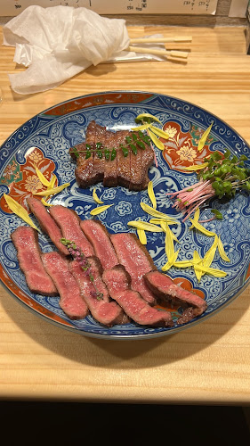 Comentarii opinii despre 牛肉料理とお酒 Lan