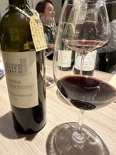 〒248-0006 神奈川県鎌倉市小町２丁目１０−１０ 2階