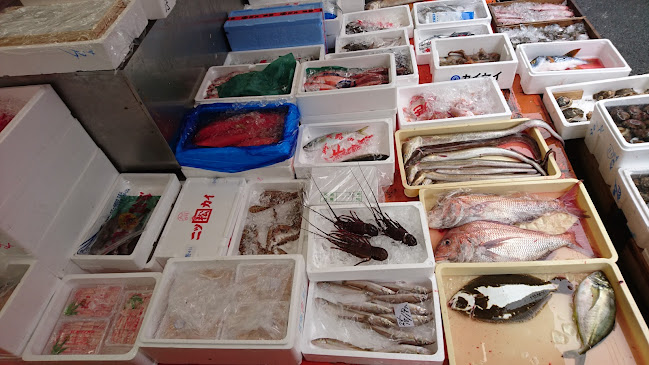 （有）マルエ水産 - 飲食業