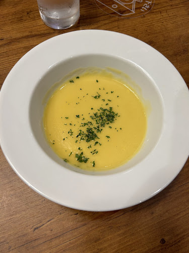 〒065-0042 北海道札幌市東区本町２条３丁目８−７