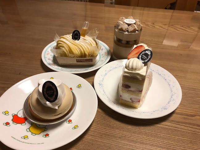 Opinii despre パティスリー ラパージュ în 市川市 - 飲食業