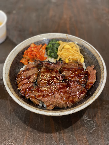 Comentarii opinii despre 西大井精肉店