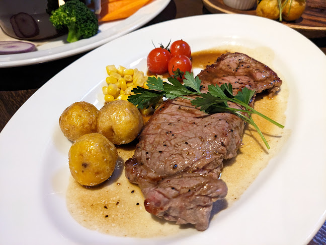 Opinii despre カーニャ în 一宮町 - 飲食業