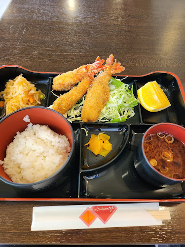 〒466-0821 愛知県名古屋市昭和区前山町２丁目２５−１ ＣａＦｅＭＩＵＲＡ