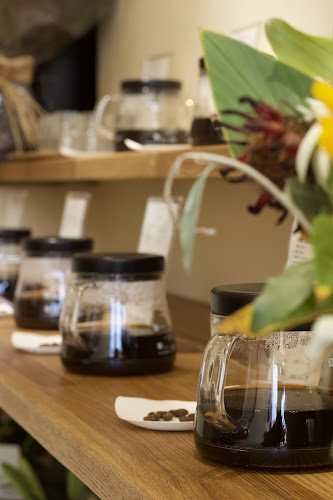 〒654-0055 兵庫県神戸市須磨区須磨浦通５丁目７−４