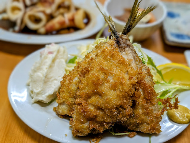 〒410-0845 静岡県沼津市千本港町１２２−３